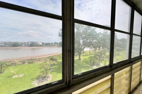 Copropriété à vendre à West Palm Beach, Floride: 1 chambre, 76.09 m2 № 2155126 - photo 10