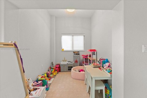 Купить виллу или дом в Майами, Флорида 3 спальни, 194.07м2, № 1949580 - фото 18