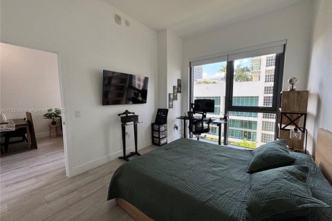Condominio en venta en Miami, Florida, 1 dormitorio, 56.39 m2 № 1712154 - foto 8