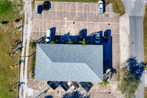 Propiedad comercial en alquiler en Edgewater, Florida, 551.93 m2 № 1845133 - foto 17