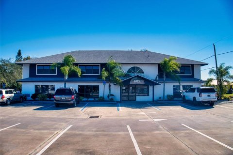 Propiedad comercial en alquiler en Edgewater, Florida, 551.93 m2 № 1845133 - foto 19