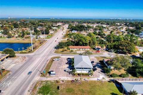 Propiedad comercial en alquiler en Edgewater, Florida, 551.93 m2 № 1845133 - foto 14