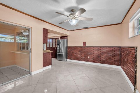 Villa ou maison à louer à Sunrise, Floride: 3 chambres, 145.3 m2 № 2411799 - photo 14