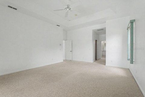 House in Dunnellon, Florida 4 bedrooms, 226.96 sq.m. № 2266840 - photo 28