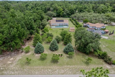 House in Dunnellon, Florida 4 bedrooms, 226.96 sq.m. № 2266840 - photo 6