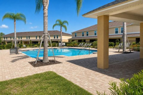 Touwnhouse à vendre à Gibsonton, Floride: 3 chambres, 162.76 m2 № 2308501 - photo 7