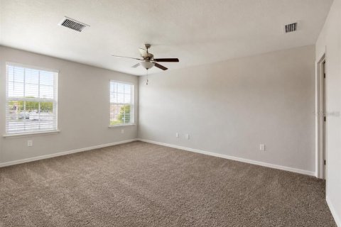 Touwnhouse à vendre à Gibsonton, Floride: 3 chambres, 162.76 m2 № 2308501 - photo 4
