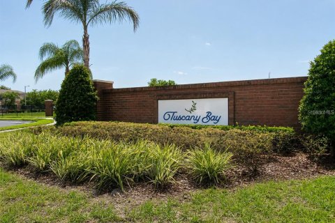 Touwnhouse à vendre à Gibsonton, Floride: 3 chambres, 162.76 m2 № 2308501 - photo 8