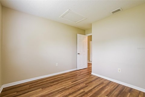 Villa ou maison à louer à Kissimmee, Floride: 3 chambres, 123.47 m2 № 2150205 - photo 12