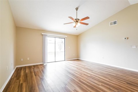 Villa ou maison à louer à Kissimmee, Floride: 3 chambres, 123.47 m2 № 2150205 - photo 3