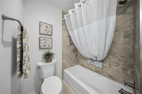 Villa ou maison à vendre à The Villages, Floride: 3 chambres, 131.83 m2 № 2391715 - photo 4