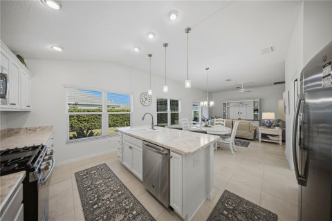 Villa ou maison à vendre à The Villages, Floride: 3 chambres, 131.83 m2 № 2391715 - photo 20