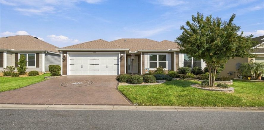 Villa ou maison à The Villages, Floride 3 chambres, 131.83 m2 № 2391715