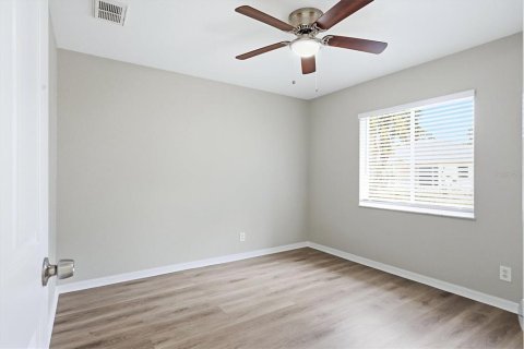 Villa ou maison à vendre à North Port, Floride: 3 chambres, 117.99 m2 № 2093328 - photo 23
