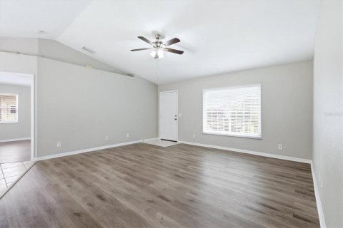 Villa ou maison à vendre à North Port, Floride: 3 chambres, 117.99 m2 № 2093328 - photo 7