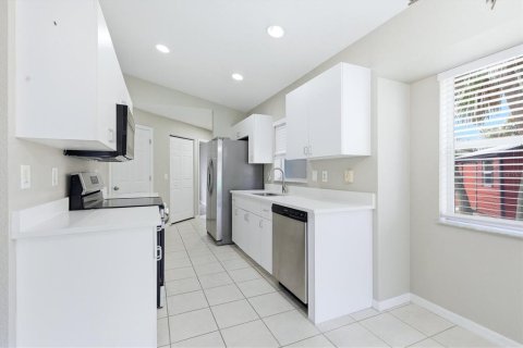 Villa ou maison à vendre à North Port, Floride: 3 chambres, 117.99 m2 № 2093328 - photo 13
