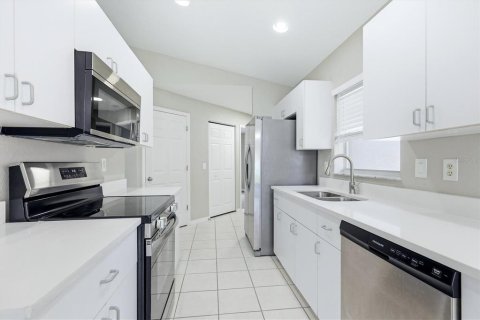 Villa ou maison à vendre à North Port, Floride: 3 chambres, 117.99 m2 № 2093328 - photo 14