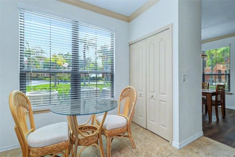 Condo in Clearwater, Florida, 2 bedrooms № 2111729 - photo 11