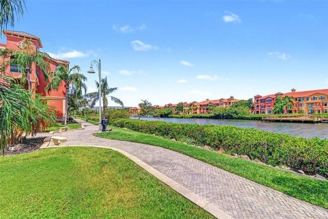 Condo in Clearwater, Florida, 2 bedrooms № 2111729 - photo 25