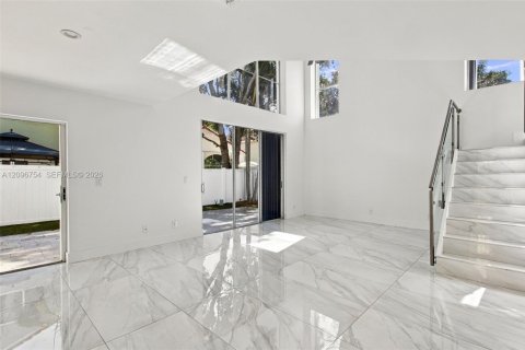Купить виллу или дом в Уэстон, Флорида 4 спальни, 157.19м2, № 2421192 - фото 4