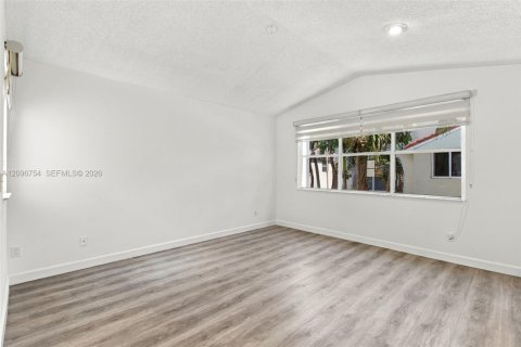 Купить виллу или дом в Уэстон, Флорида 4 спальни, 157.19м2, № 2421192 - фото 10
