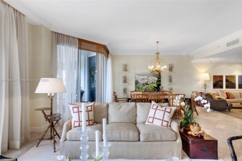 Copropriété à vendre à Aventura, Floride: 3 chambres, 283.35 m2 № 1863635 - photo 6