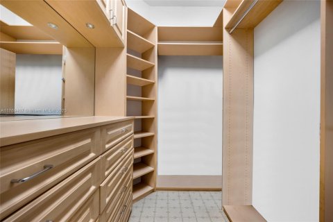 Copropriété à vendre à Aventura, Floride: 3 chambres, 283.35 m2 № 1863635 - photo 27