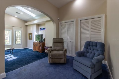 House in Ocala, Florida 4 bedrooms, 352.75 sq.m. № 1579072 - photo 28