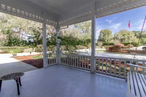 House in Ocala, Florida 4 bedrooms, 352.75 sq.m. № 1579072 - photo 5