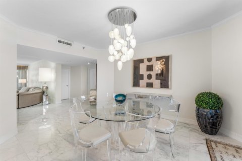 Copropriété à vendre à Palm Beach, Floride: 2 chambres, 231.98 m2 № 2184631 - photo 10