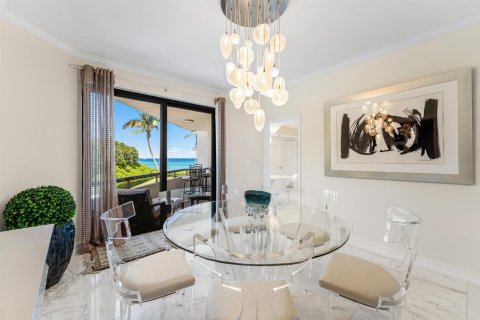 Copropriété à vendre à Palm Beach, Floride: 2 chambres, 231.98 m2 № 2184631 - photo 11