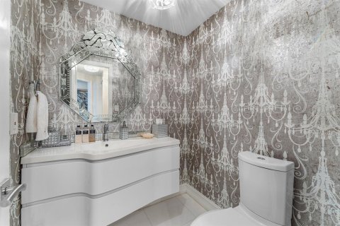 Copropriété à vendre à Palm Beach, Floride: 2 chambres, 231.98 m2 № 2184631 - photo 4