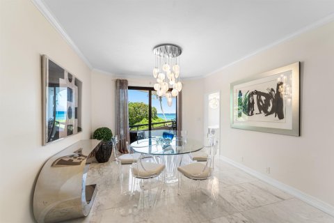 Copropriété à vendre à Palm Beach, Floride: 2 chambres, 231.98 m2 № 2184631 - photo 12