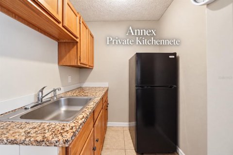 Casa en venta en Orlando, Florida, 5 dormitorios, 207.17 m2 № 2383453 - foto 20