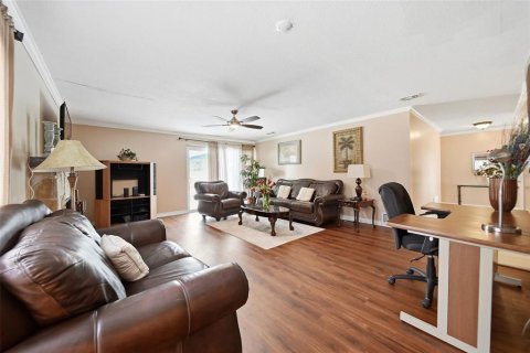 Casa en venta en Orlando, Florida, 5 dormitorios, 207.17 m2 № 2383453 - foto 7