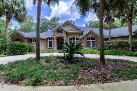 Casa en alquiler en Gainesville, Florida, 4 dormitorios, 373.1 m2 № 1833421 - foto 1