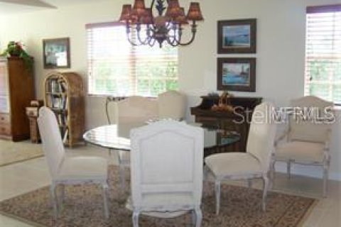 Villa ou maison à louer à Sarasota, Floride: 2 chambres, 157.75 m2 № 1902900 - photo 2