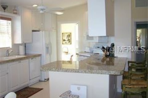 Casa en alquiler en Sarasota, Florida, 2 dormitorios, 157.75 m2 № 1902900 - foto 4
