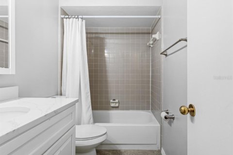 Casa en venta en Gainesville, Florida, 2 dormitorios, 91.79 m2 № 1858414 - foto 15