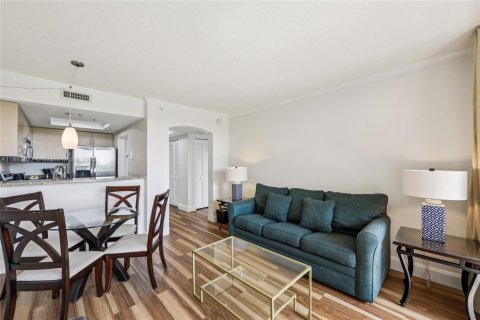 Купить кондоминиум в Майами, Флорида 1 спальня, 64.1м2, № 1938882 - фото 7