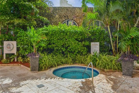 Купить кондоминиум в Майами, Флорида 1 спальня, 64.1м2, № 1938882 - фото 22