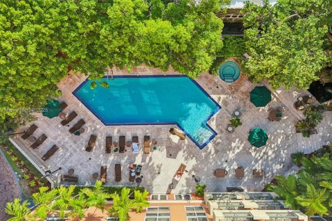 Купить кондоминиум в Майами, Флорида 1 спальня, 64.1м2, № 1938882 - фото 19