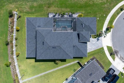 House in San Antonio, Florida 5 bedrooms, 303.88 sq.m. № 1915416 - photo 7