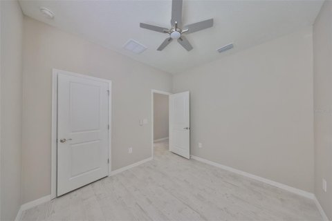 House in Plant City, Florida 3 bedrooms, 136.29 sq.m. № 1581904 - photo 25