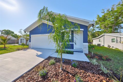 House in Plant City, Florida 3 bedrooms, 136.29 sq.m. № 1581904 - photo 3