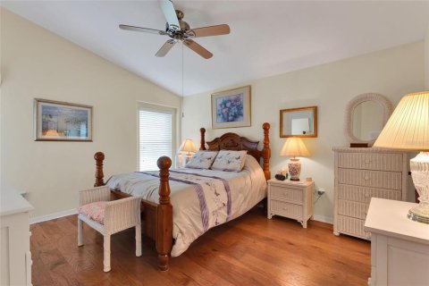 House in Winter Haven, Florida 4 bedrooms, 175.96 sq.m. № 2157566 - photo 29