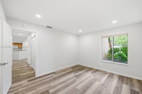 Condominio en alquiler en Margate, Florida, 2 dormitorios, 89.46 m2 № 2064670 - foto 26