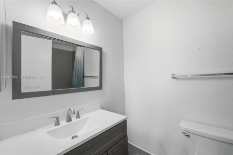 Condominio en alquiler en Margate, Florida, 2 dormitorios, 89.46 m2 № 2064670 - foto 21