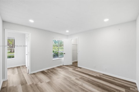 Condominio en alquiler en Margate, Florida, 2 dormitorios, 89.46 m2 № 2064670 - foto 20