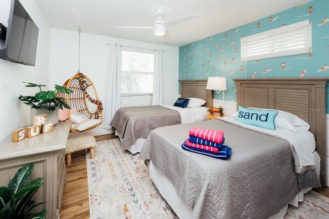 Casa en venta en Treasure Island, Florida, 5 dormitorios, 187.29 m2 № 2155925 - foto 27